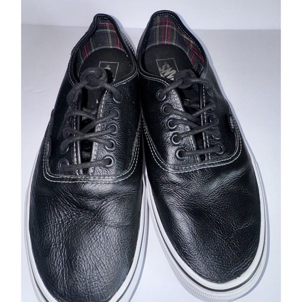 Vans Black Pebbled Leather Sneakers - Plaid Lined - Men's size 10.5